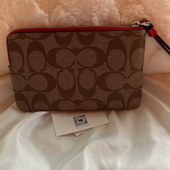 Coach Strawberry Wristlet Limited Edition - Picture 3 of 4